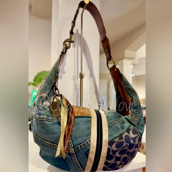 COACH DENIM HOBO BAG HANGTAGS 10016 LIMITED EDITION PATCHWORK Y2K CRESCENT RARE - Picture 1 of 17